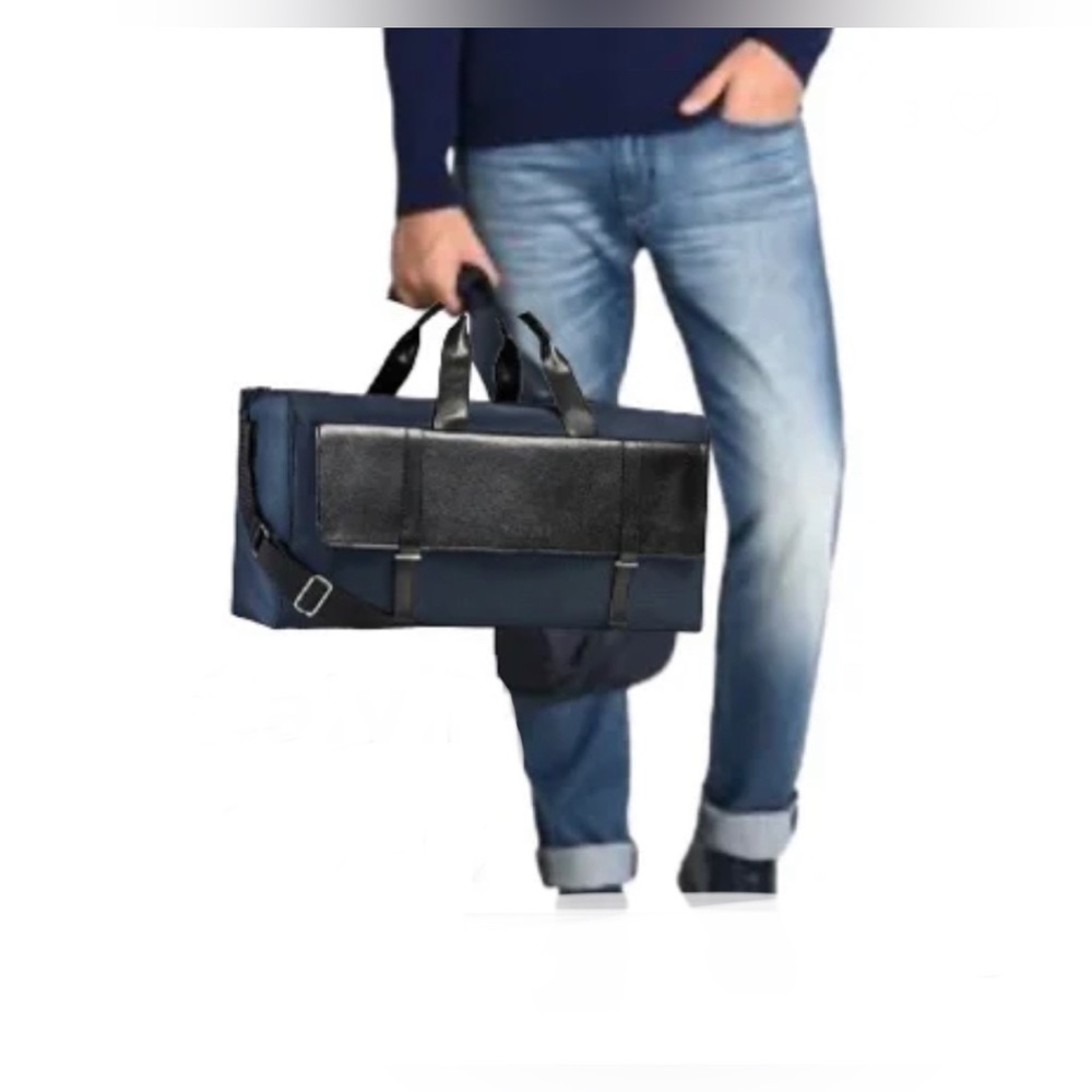 🌺Calvin Klein Large Men’s Duffle Bag🌸🌺